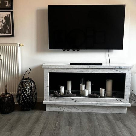 ארפורט Moderne Galeriewohnung Mit Balkon Und Stellplatz Am Wenigemarkt מראה חיצוני תמונה