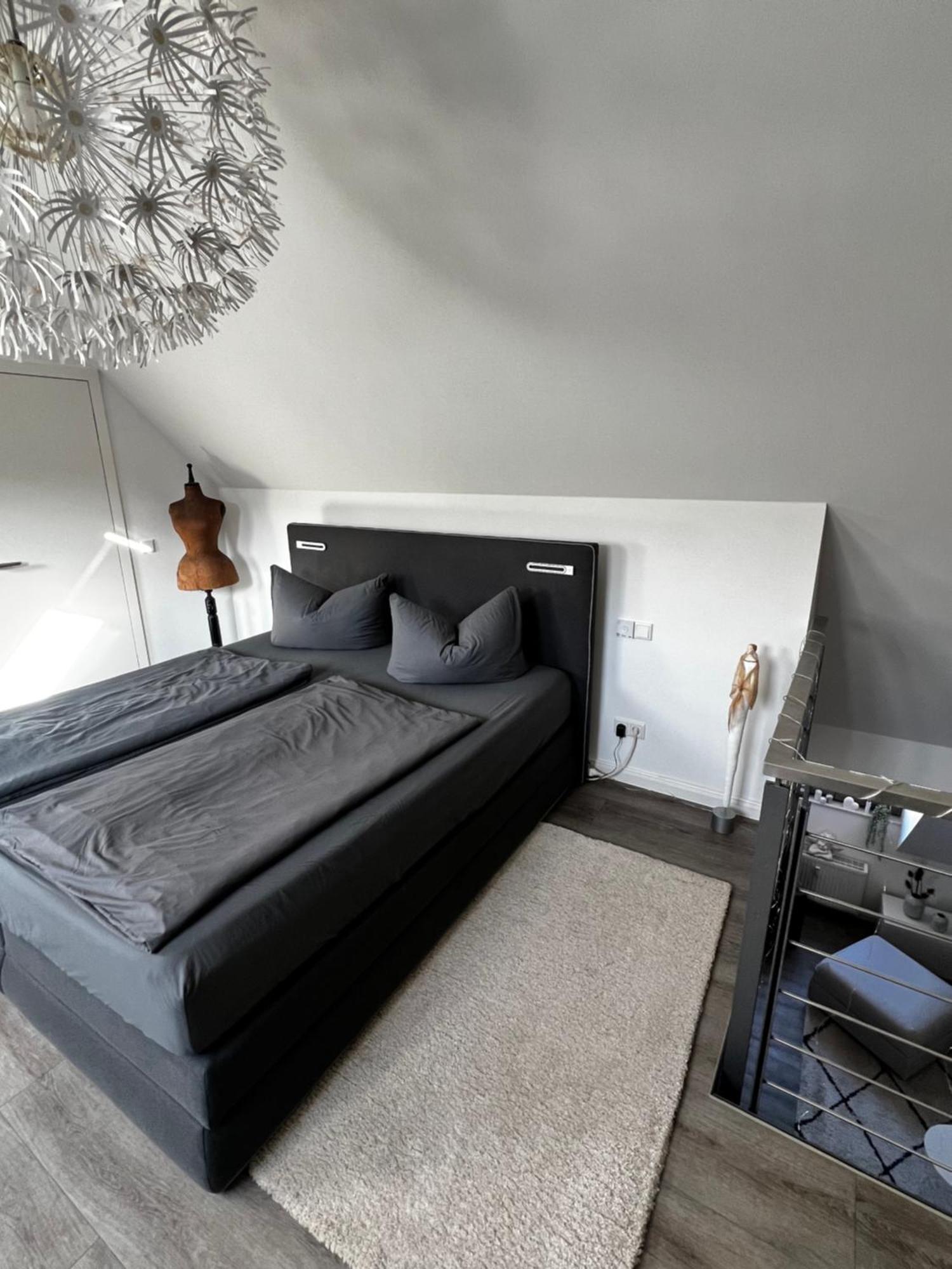 ארפורט Moderne Galeriewohnung Mit Balkon Und Stellplatz Am Wenigemarkt מראה חיצוני תמונה